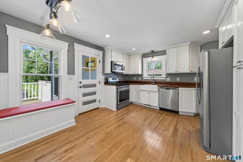 9 Rose Hill Road Branford CT 06405