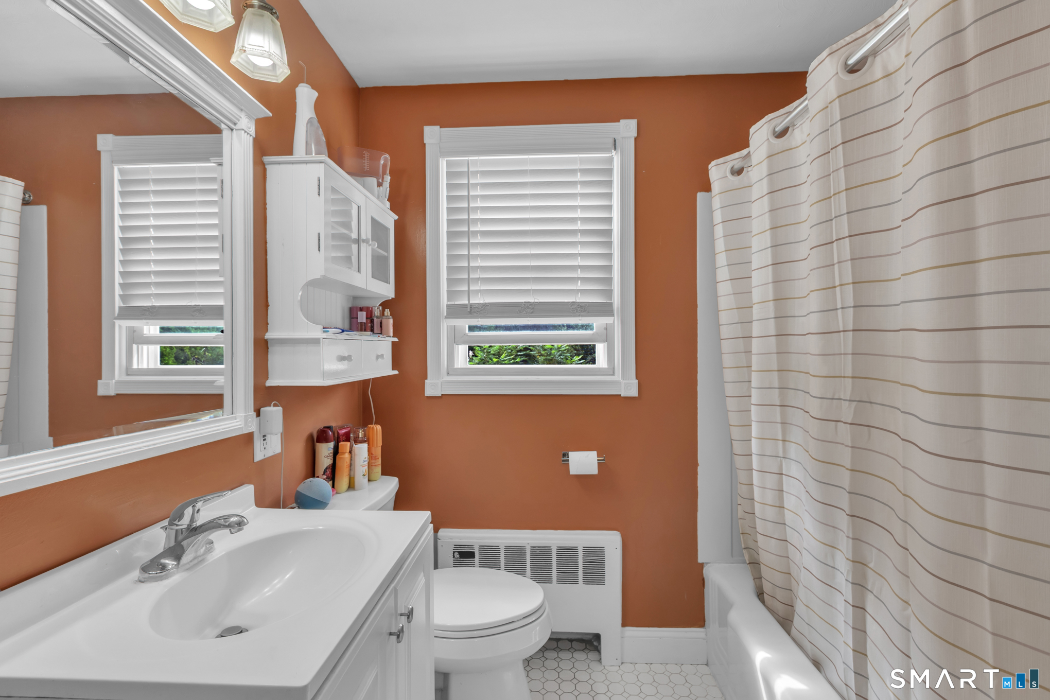 24 Montano Road Enfield CT 06082