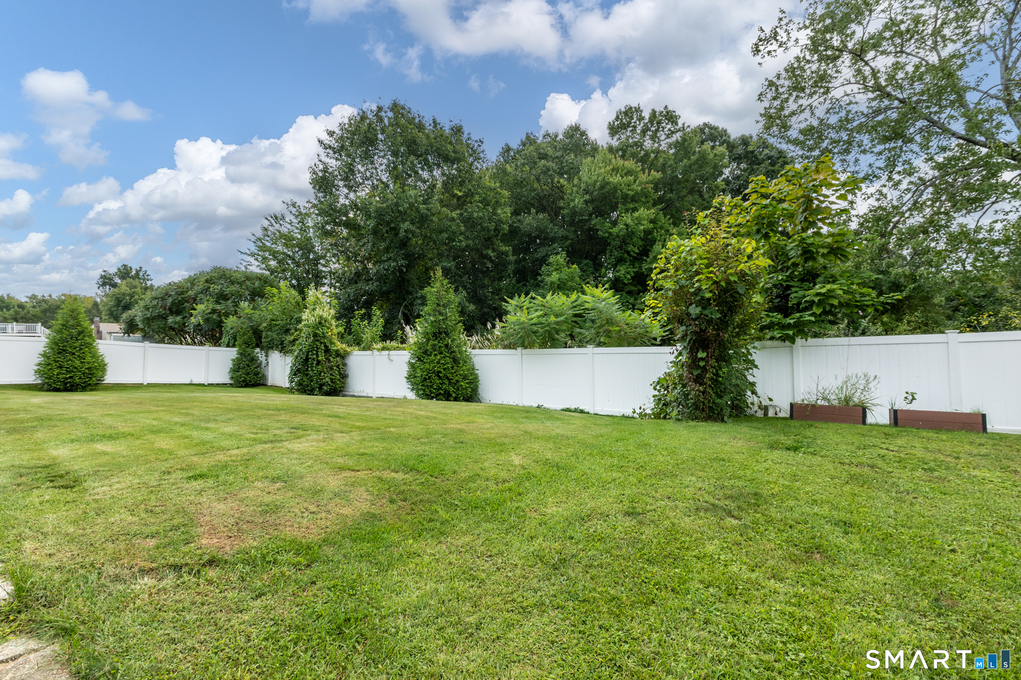 24 Montano Road Enfield CT 06082