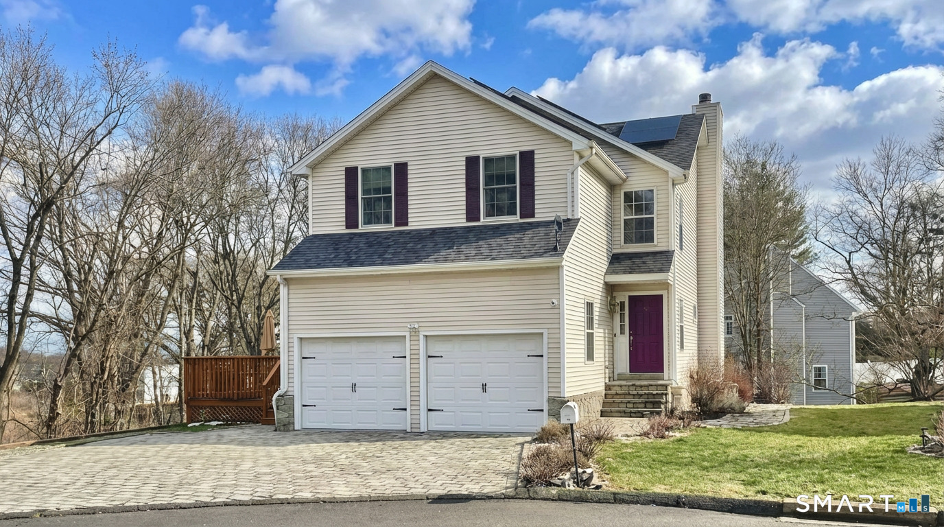 18 Amber Lane Milford CT 06460