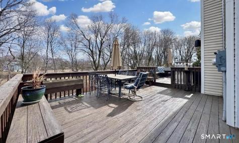 18 Amber Lane Milford CT 06460