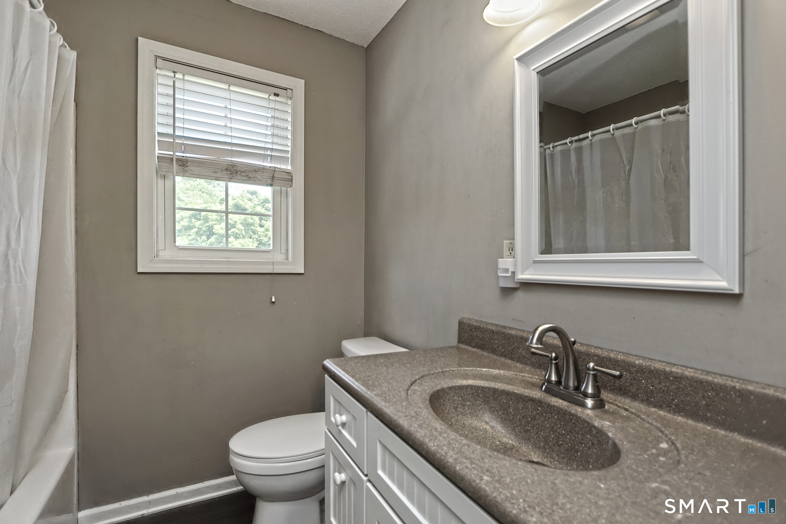 6 Francis Street Waterbury CT 06708