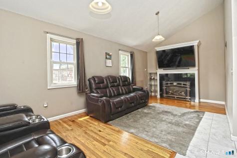 6 Francis Street Waterbury CT 06708