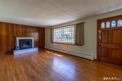 11 Hickory Lane Farmington CT 06032