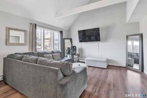 71 Cliff Street Naugatuck CT 06770