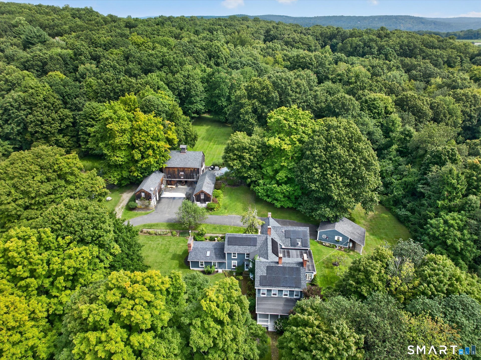 73 Riverside Road Newtown CT 06482