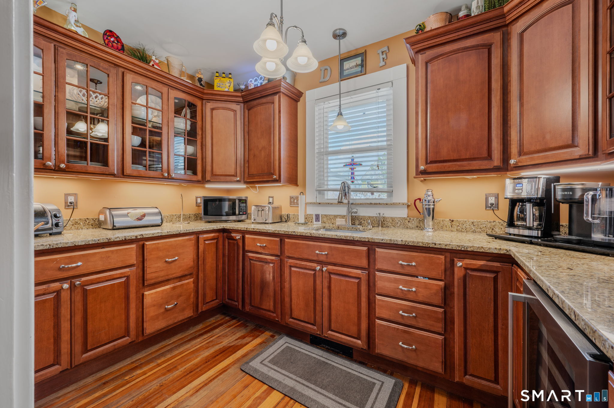 29 Bellevue Place New London CT 06320