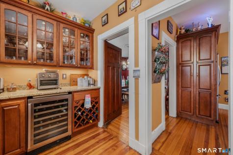29 Bellevue Place New London CT 06320