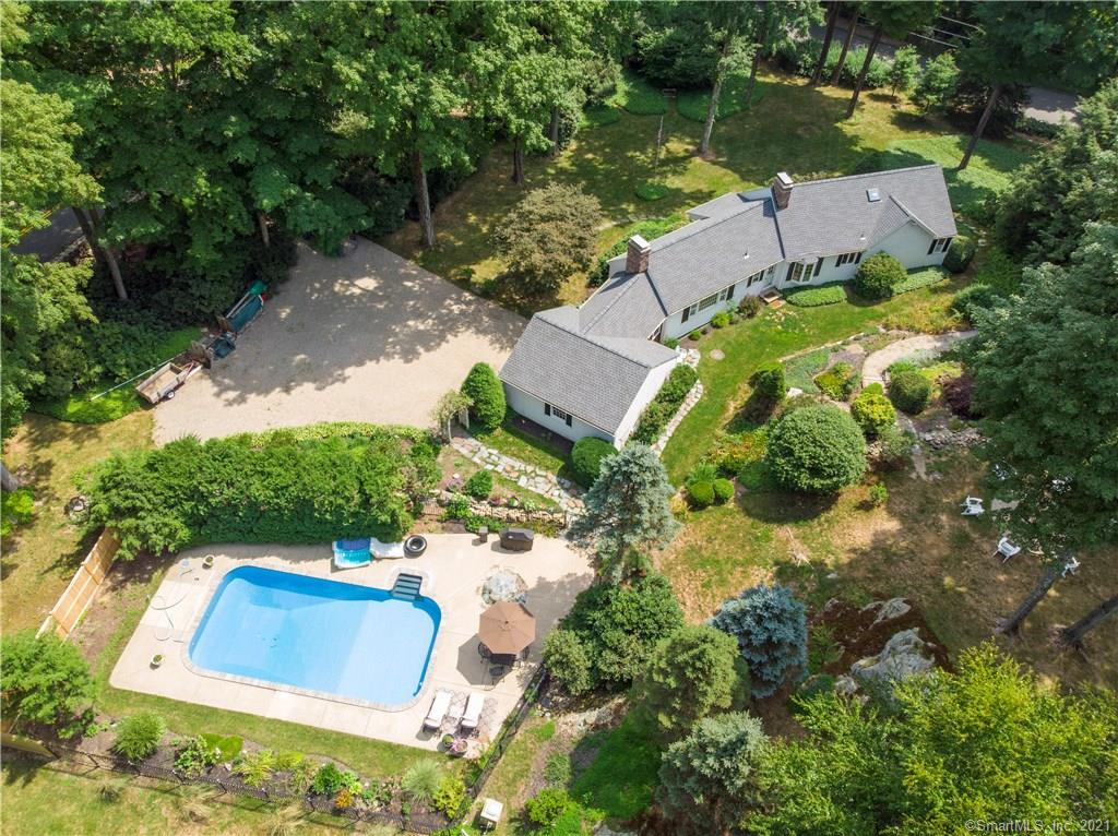 459 Newtown Turnpike Redding CT 06896