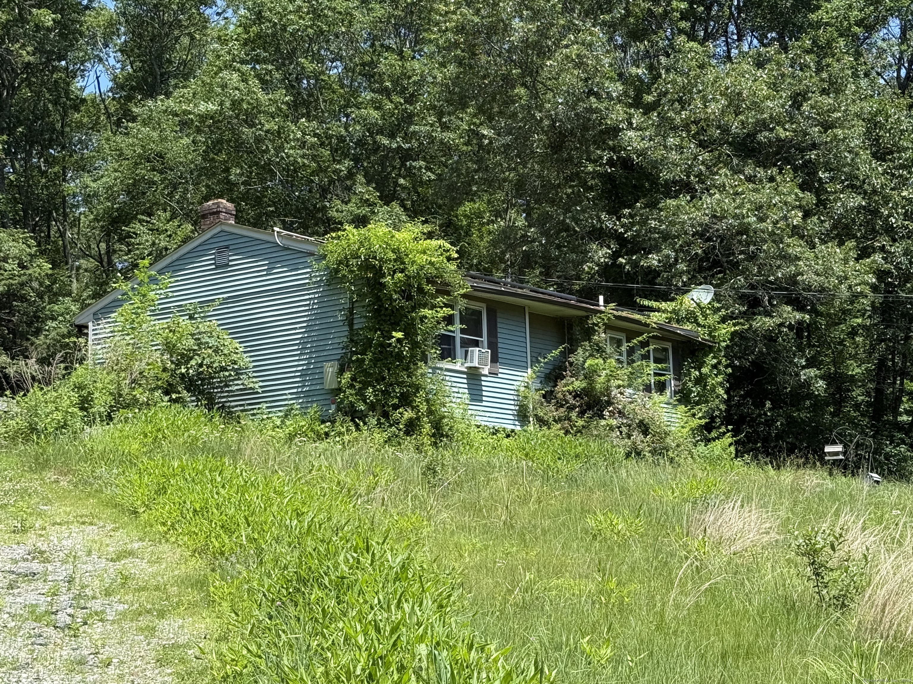 298 Child Road Woodstock CT 06281