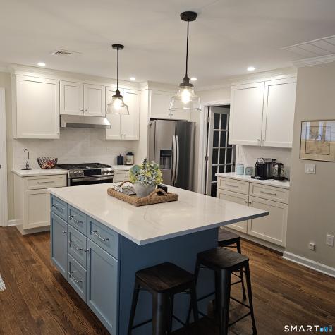 85 Canterbury Lane Trumbull CT 06611