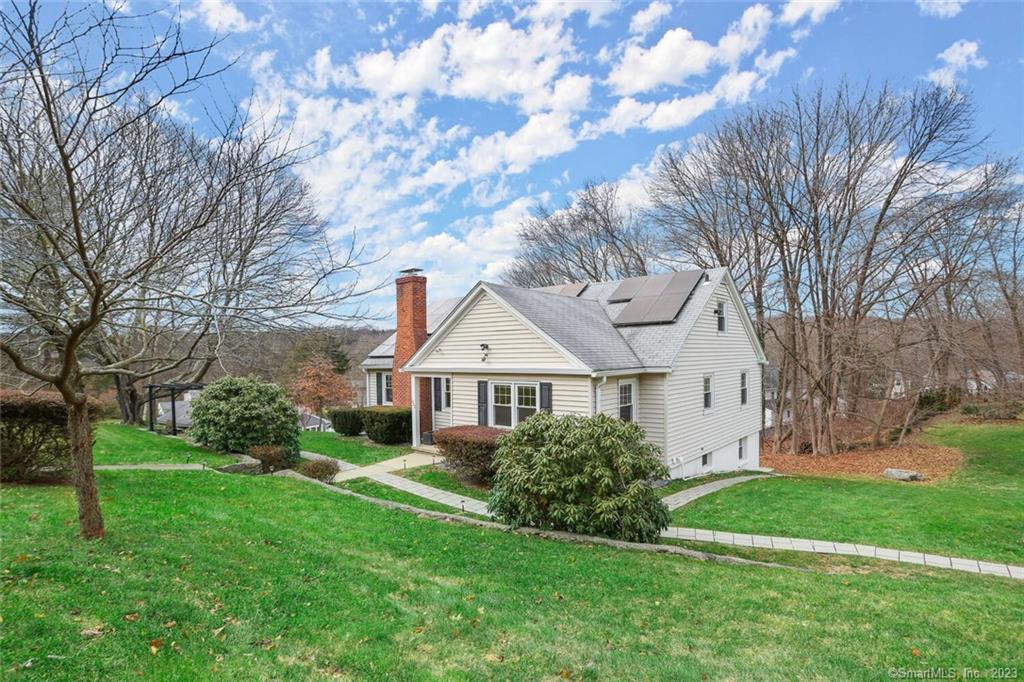 392 Jefferson Street Fairfield CT 06825