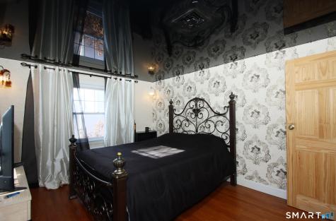 79 Piper Brook Avenue Newington CT 06111