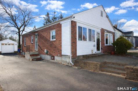 79 Piper Brook Avenue Newington CT 06111