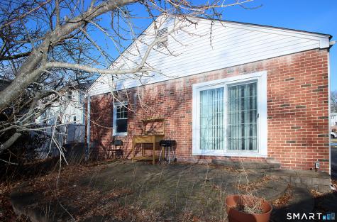 79 Piper Brook Avenue Newington CT 06111