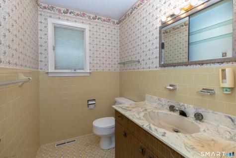 319 Maybrook Road Waterbury CT 06708