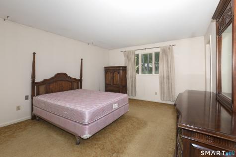 319 Maybrook Road Waterbury CT 06708