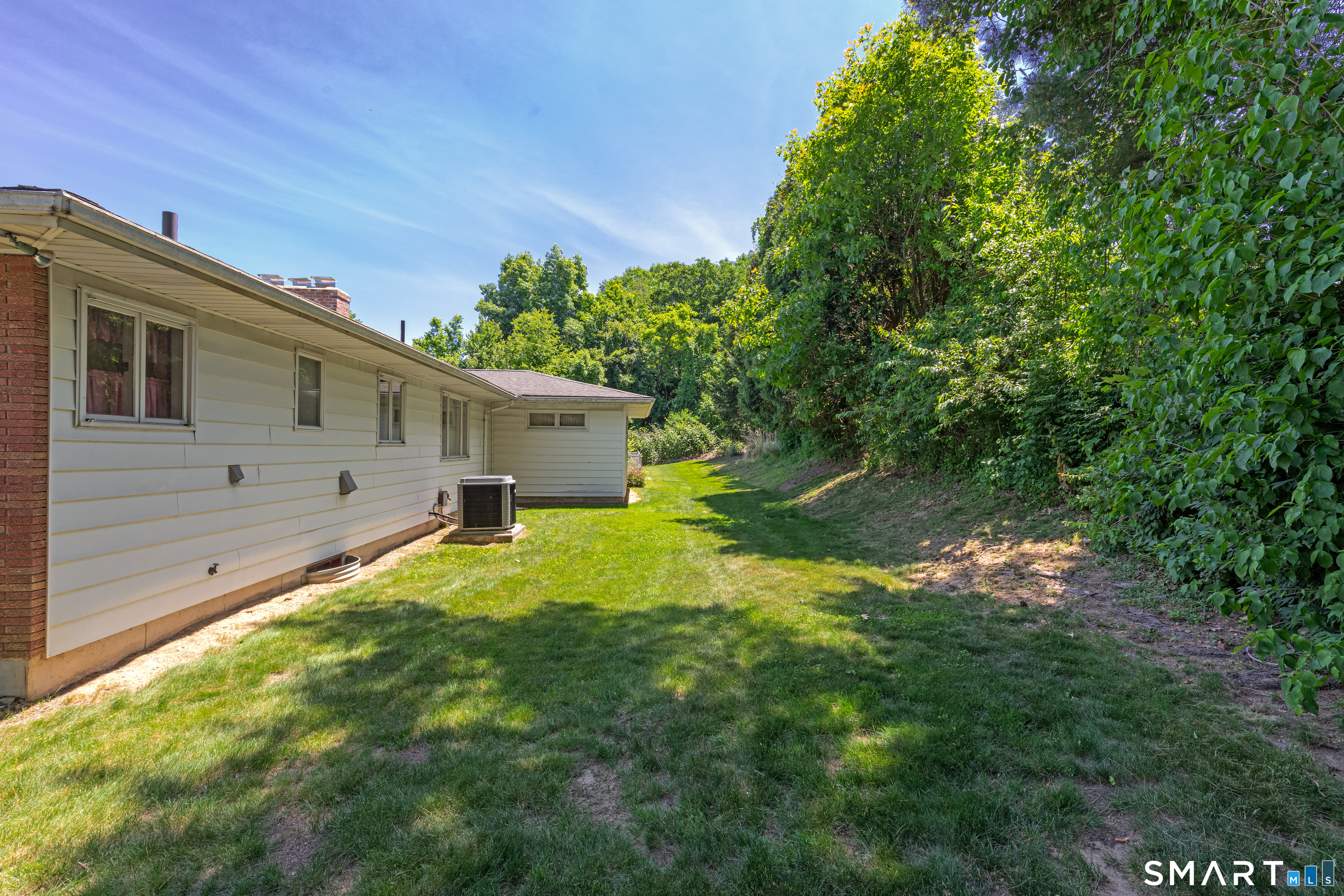 319 Maybrook Road Waterbury CT 06708