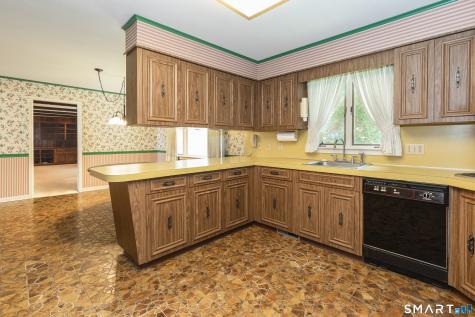 319 Maybrook Road Waterbury CT 06708