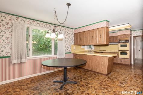 319 Maybrook Road Waterbury CT 06708