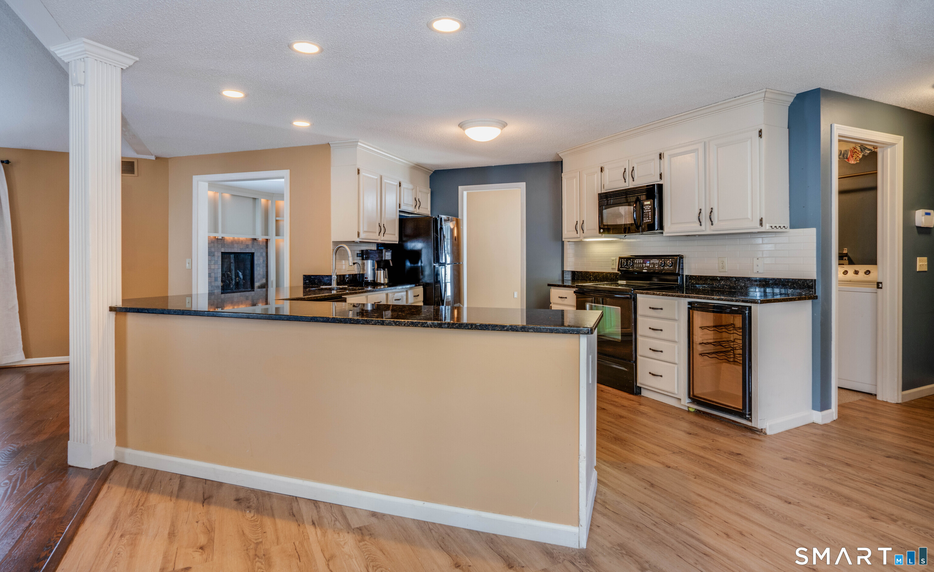 24 Mary Catherine Circle Windsor CT 06095