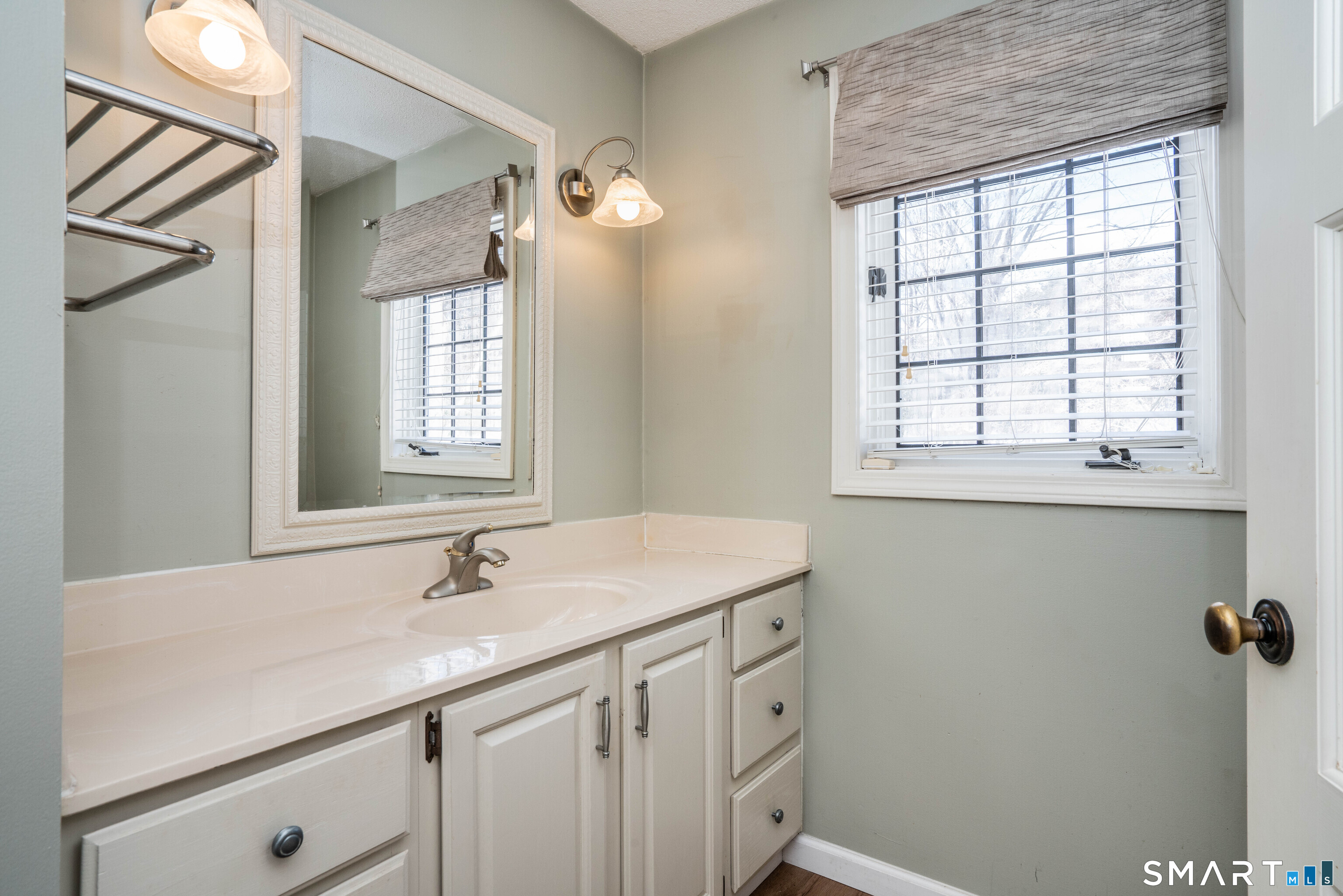 24 Mary Catherine Circle Windsor CT 06095