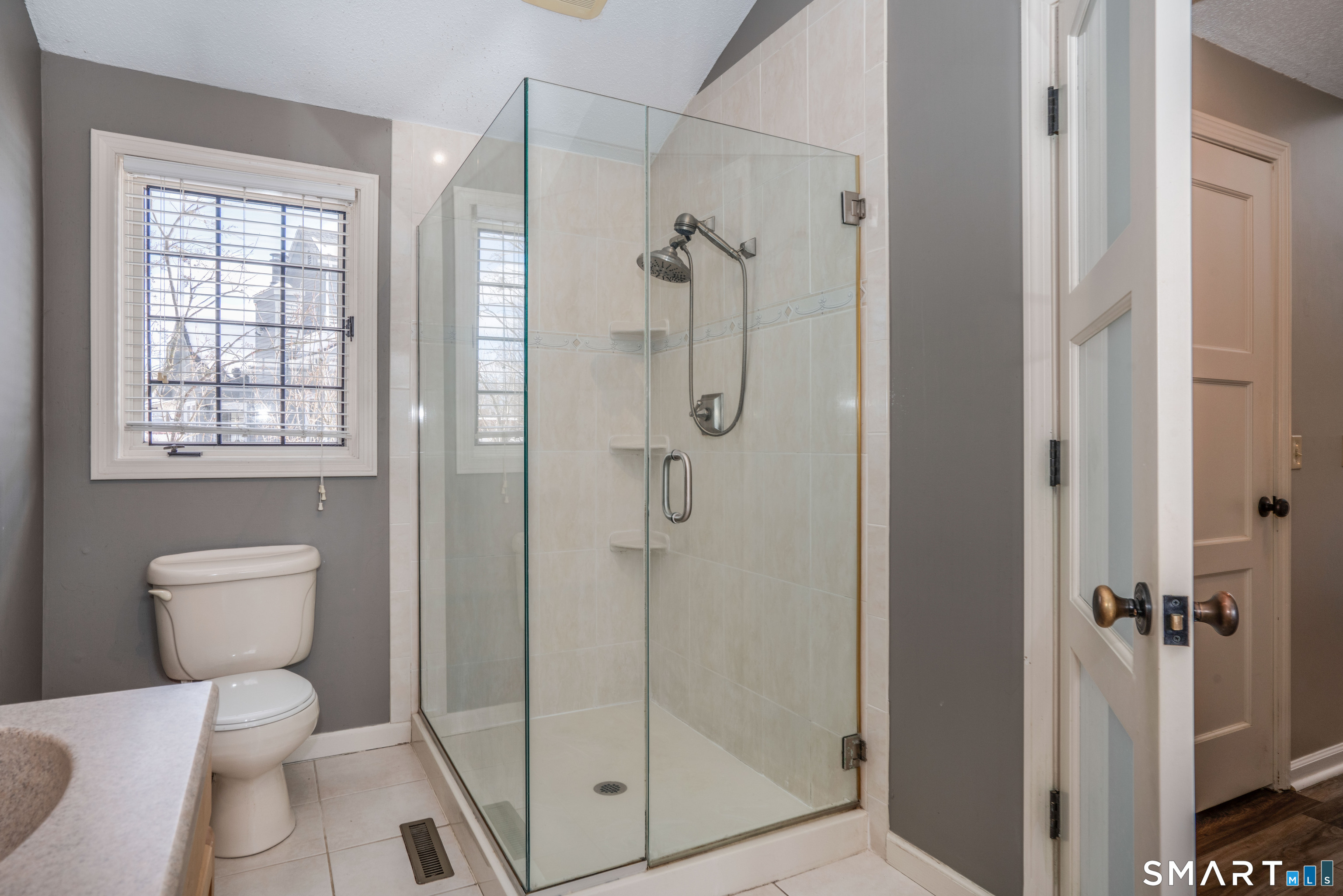 24 Mary Catherine Circle Windsor CT 06095