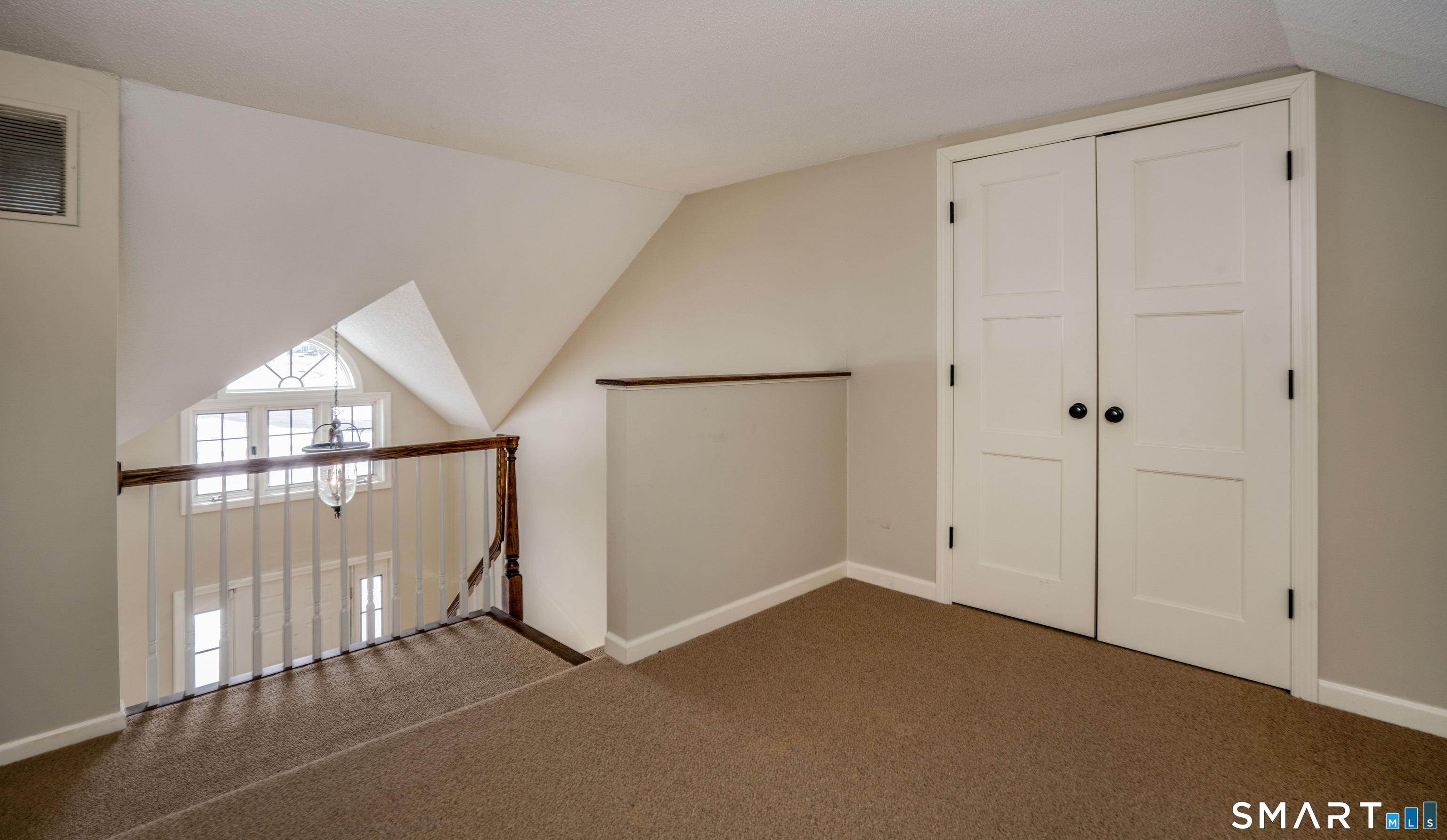 24 Mary Catherine Circle Windsor CT 06095