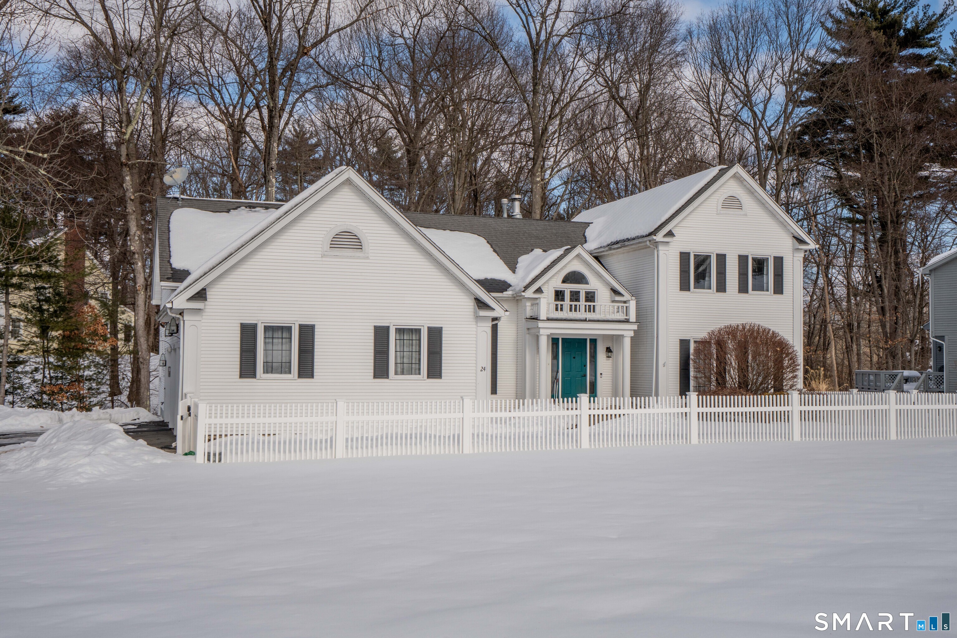 24 Mary Catherine Circle Windsor CT 06095