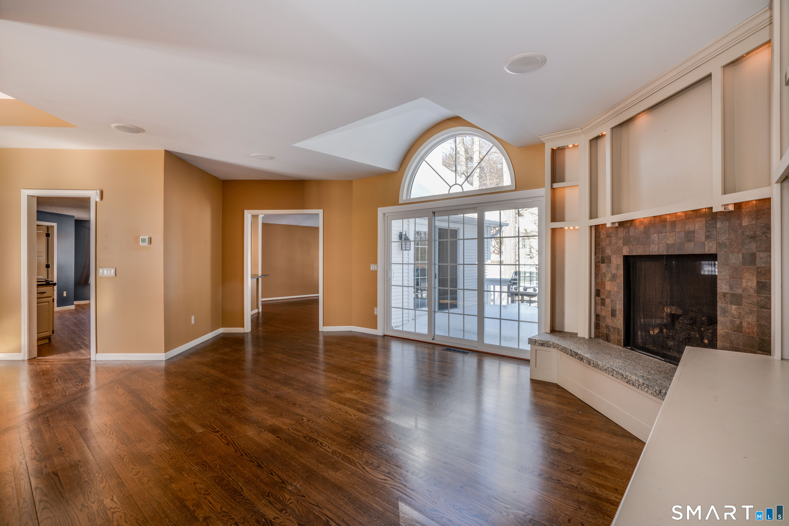 24 Mary Catherine Circle Windsor CT 06095