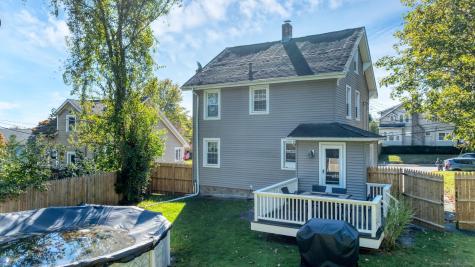 47 Phillips Street New London CT 06320