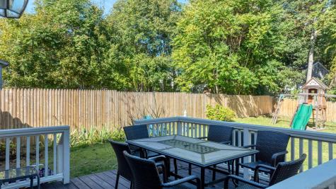 47 Phillips Street New London CT 06320