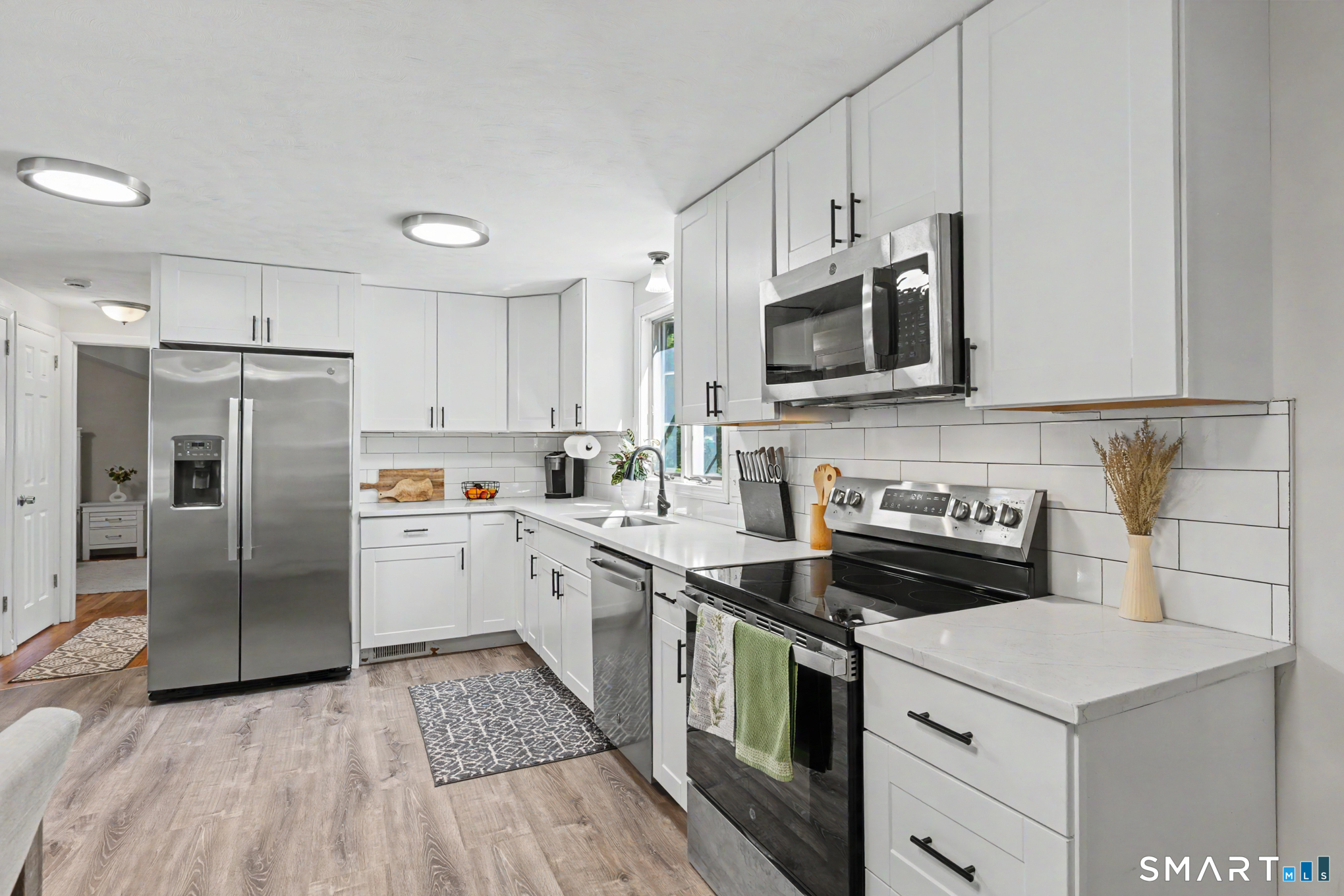 26 Glenwood Street Enfield CT 06082