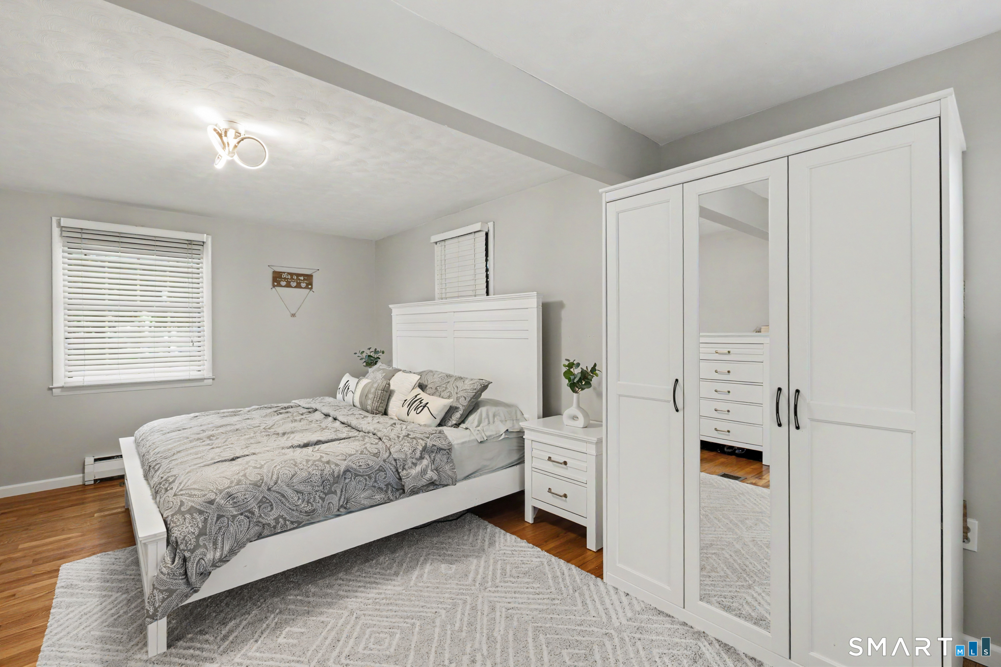 26 Glenwood Street Enfield CT 06082