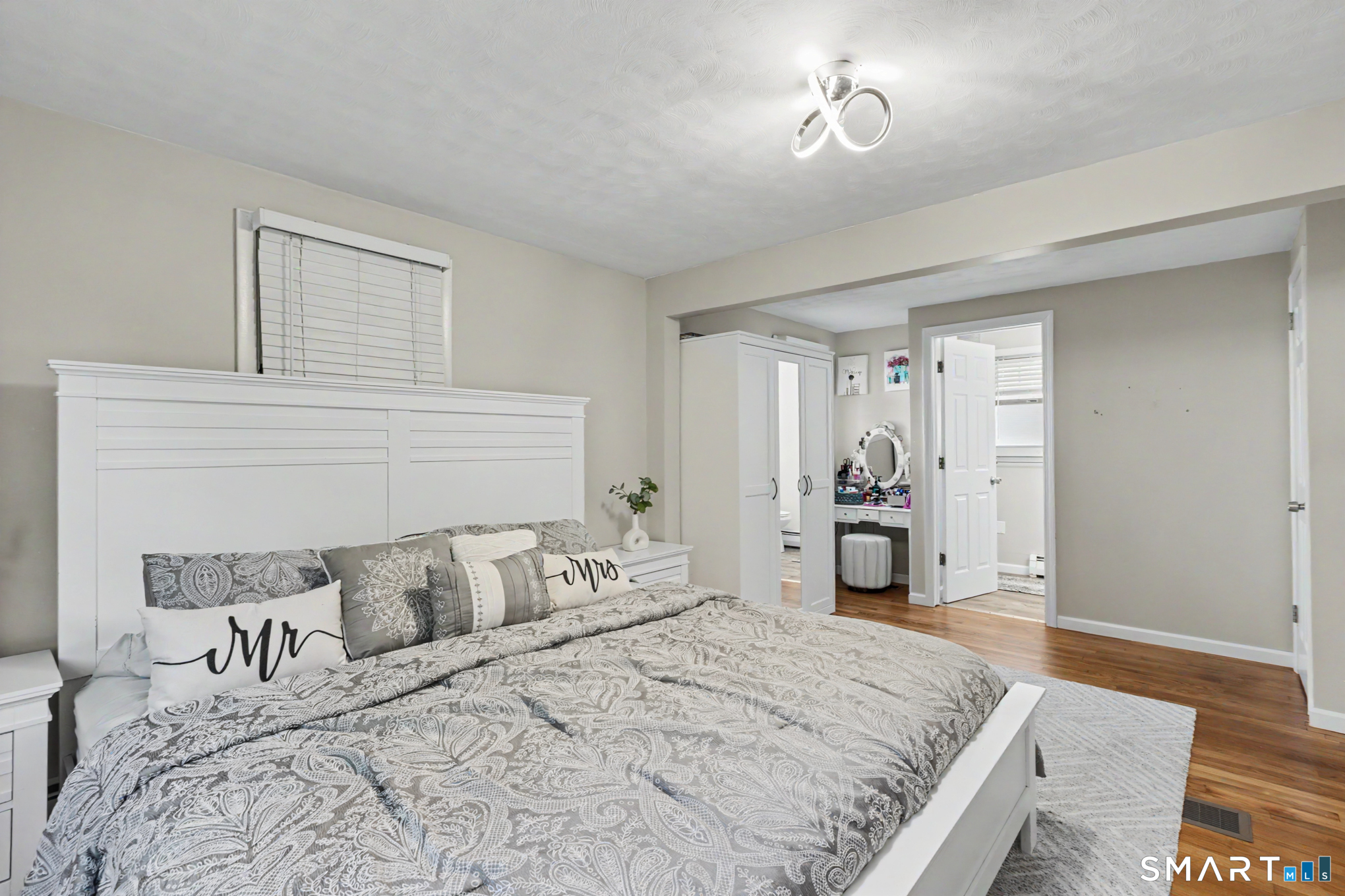 26 Glenwood Street Enfield CT 06082