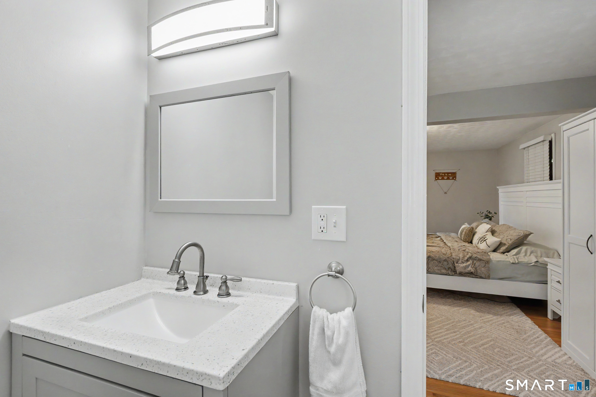 26 Glenwood Street Enfield CT 06082