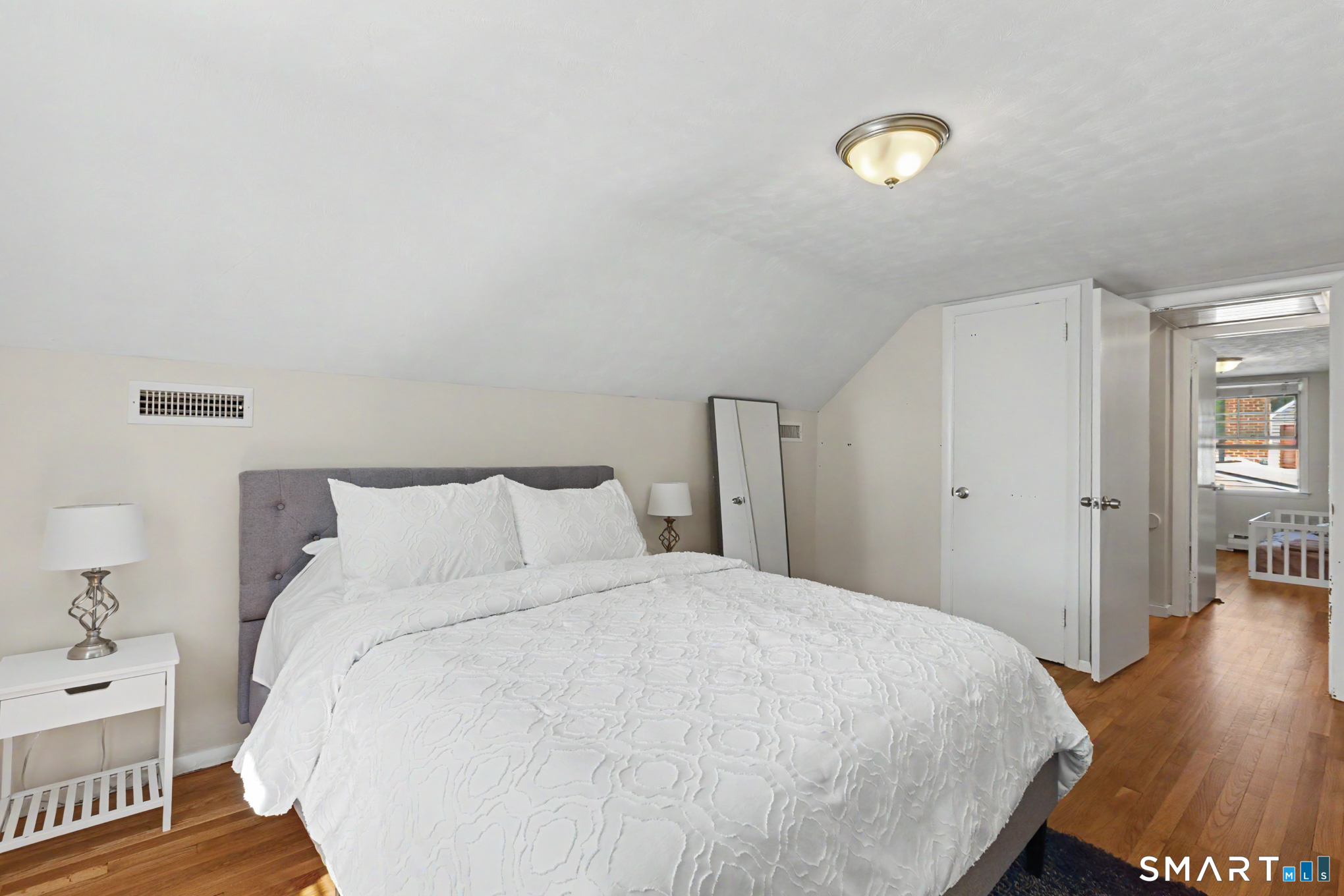 26 Glenwood Street Enfield CT 06082
