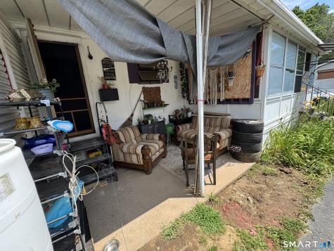 18 Rivermead Boulevard East Hartford CT 06118