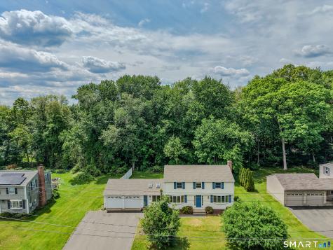 6 Cartier Road Enfield CT 06082