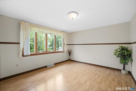 6 Cartier Road Enfield CT 06082