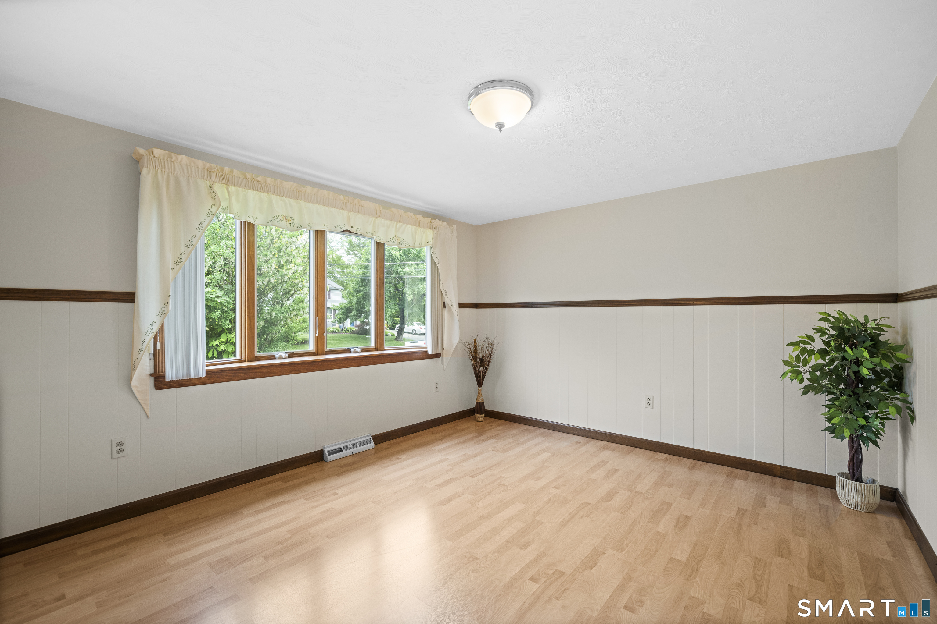 6 Cartier Road Enfield CT 06082