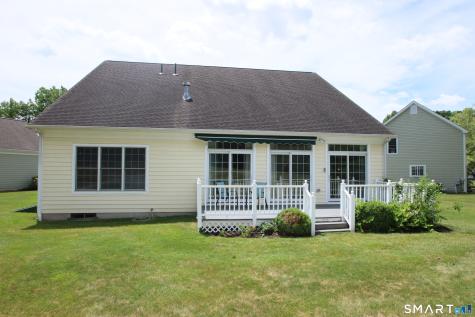 6 Carriage House Lane Brookfield CT 06804