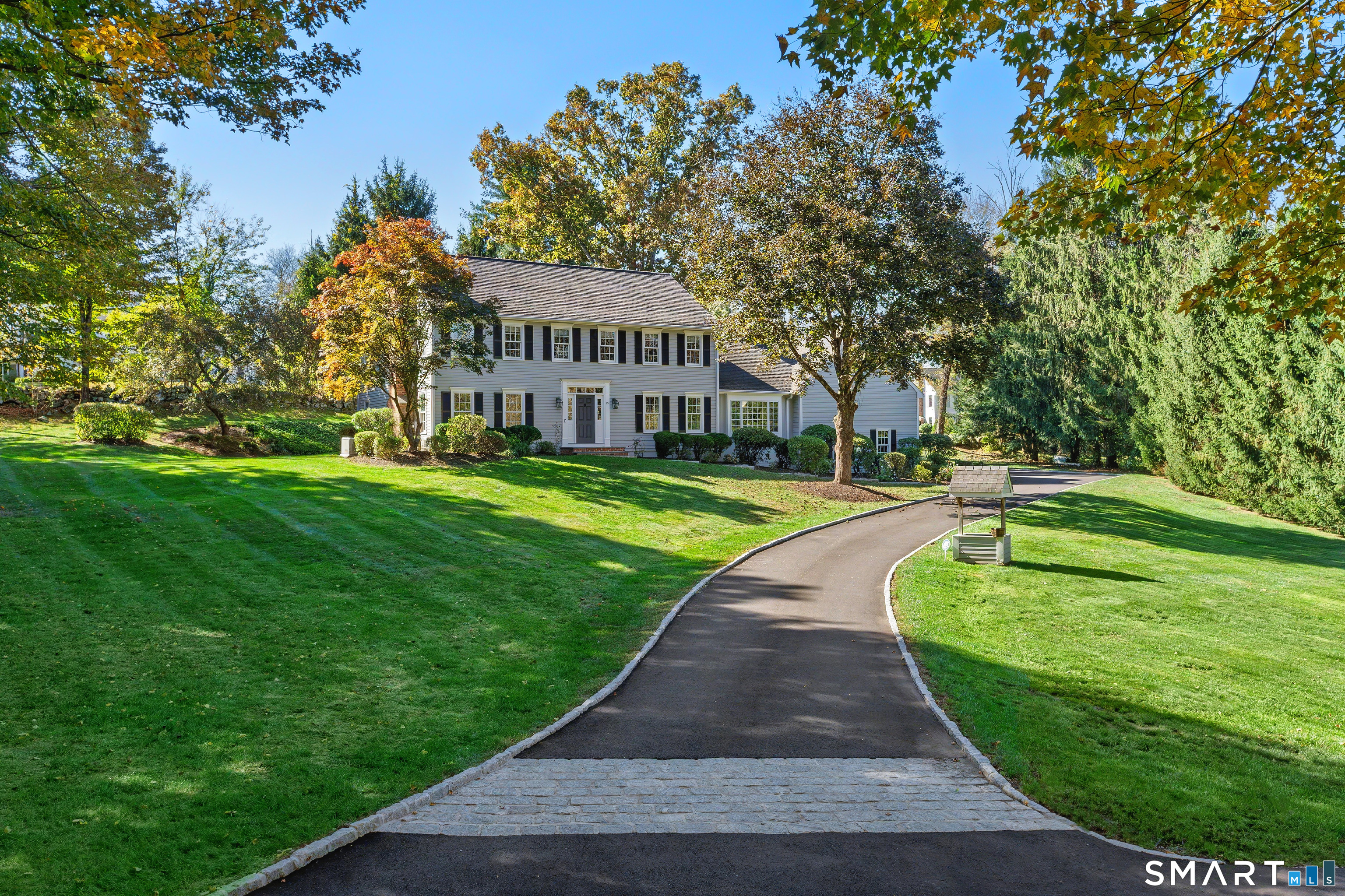 15 Schoolhouse Place Ridgefield CT 06877