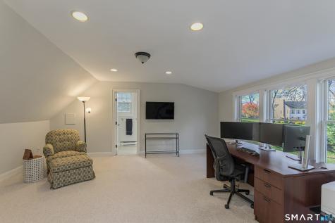 15 Schoolhouse Place Ridgefield CT 06877