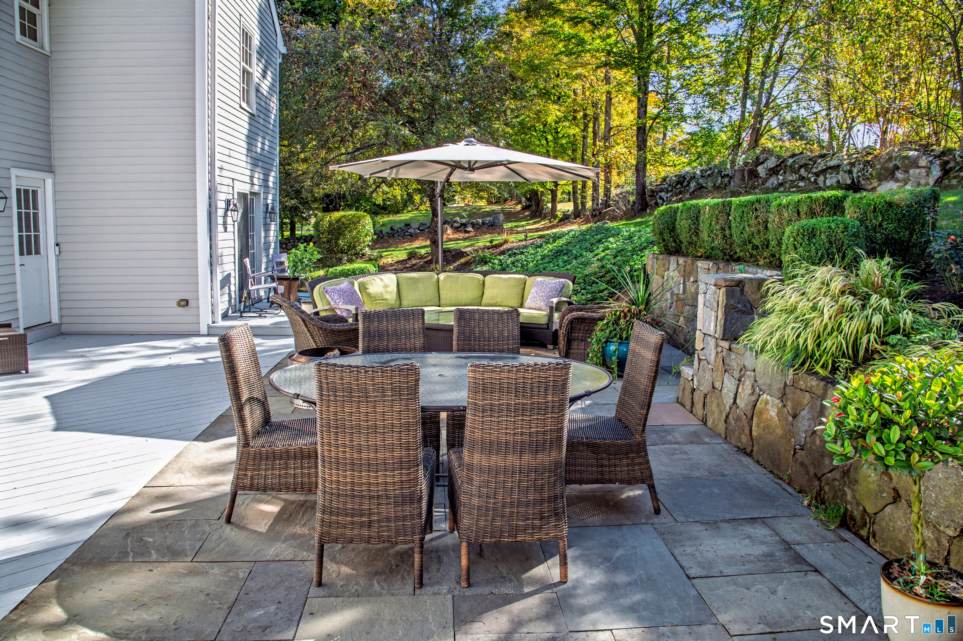 15 Schoolhouse Place Ridgefield CT 06877