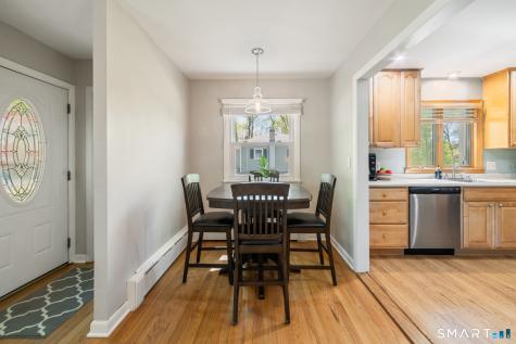 16 Colony St Extension Seymour CT 06483