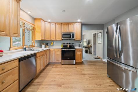 16 Colony St Extension Seymour CT 06483