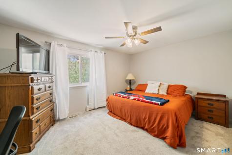 16 Colony St Extension Seymour CT 06483