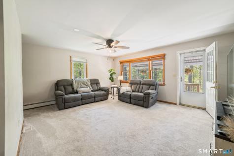 16 Colony St Extension Seymour CT 06483
