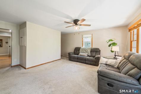 16 Colony St Extension Seymour CT 06483